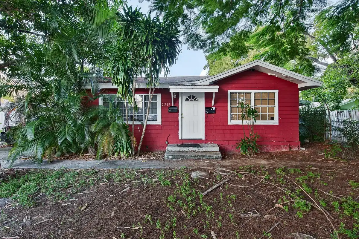 2327 Polk St #A-B, Hollywood: photo 1 of 44