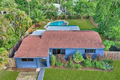 1728 NE 17th Ter, Fort Lauderdale: photo 1 of 9