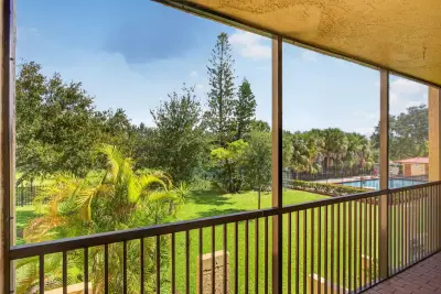 2073 Coral Ridge Dr #N205, Coral Springs: photo 1 of 33