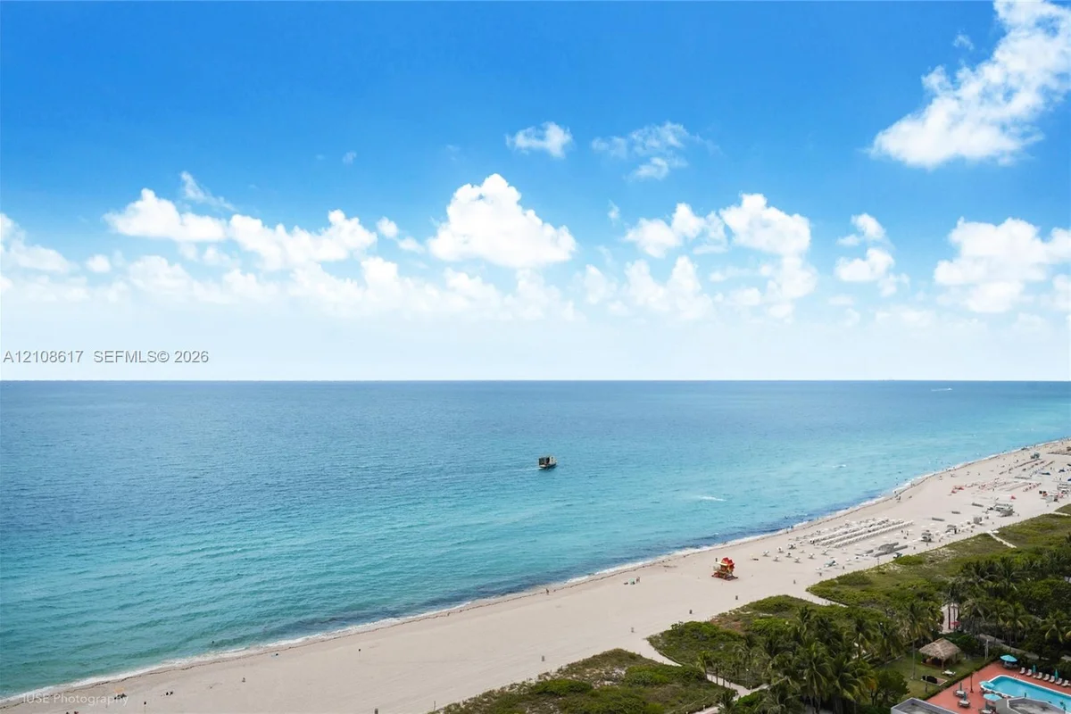 2555 Collins Ave #PH114, Miami Beach: photo 1 of 23