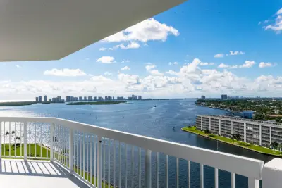123 Lakeshore Dr #1543, North Palm Beach: photo 1 of 52
