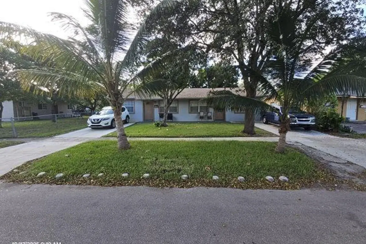 5610 NW 14th Ct, Lauderhill: photo 1 of 1