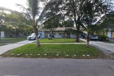 5610 NW 14th Ct, Lauderhill: photo 1 of 1