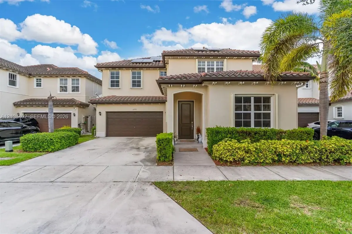 11771 SW 243rd St, Homestead: photo 1 of 36