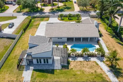 3401 SW 141st Ave, Miramar: photo 1 of 42