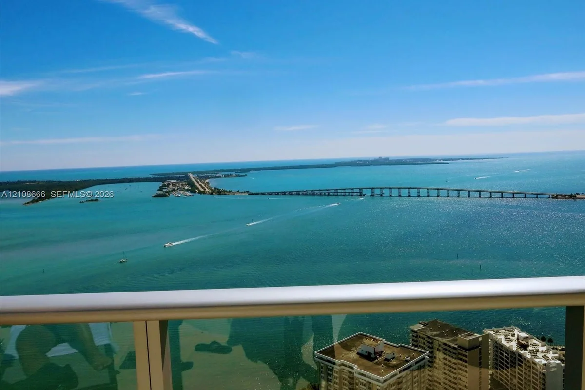1300 Brickell Bay Dr #3506, Miami: photo 1 of 35