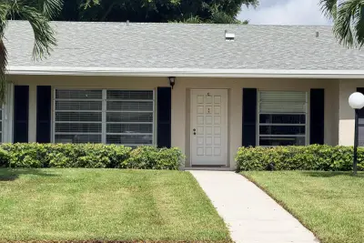 2521 Juniper Dr #11-C, Delray Beach: photo 1 of 23