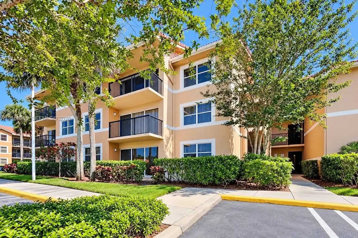 8955 Wiles Rd #204, Coral Springs: photo 1 of 14