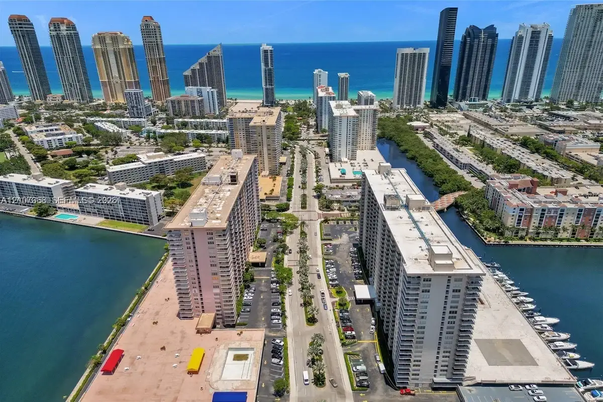 251 174th St #415, Sunny Isles Beach: photo 1 of 33