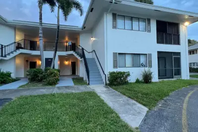 2550 SW 18th Ter #1403, Fort Lauderdale: photo 1 of 21