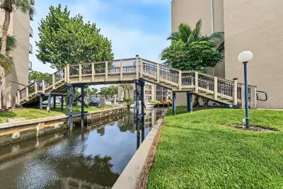 12 Royal Palm Way #2050, Boca Raton: photo 1 of 39
