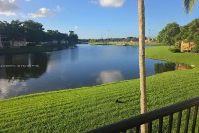 7980 N Nob Hill Rd #204, Tamarac: photo 1 of 2