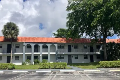 2181 Woolbright Rd, Boynton Beach: photo 1 of 15