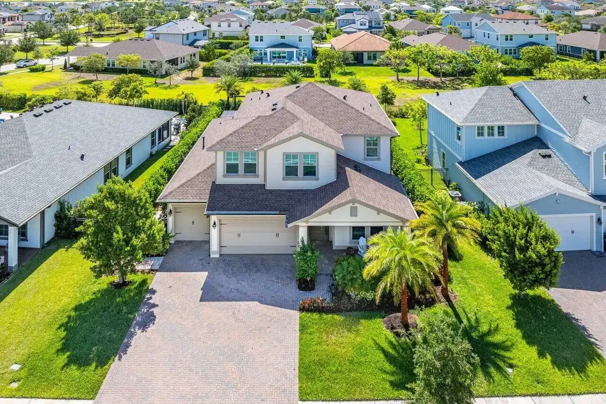 1142 Arrowhead Point Rd, Loxahatchee: photo 1 of 101