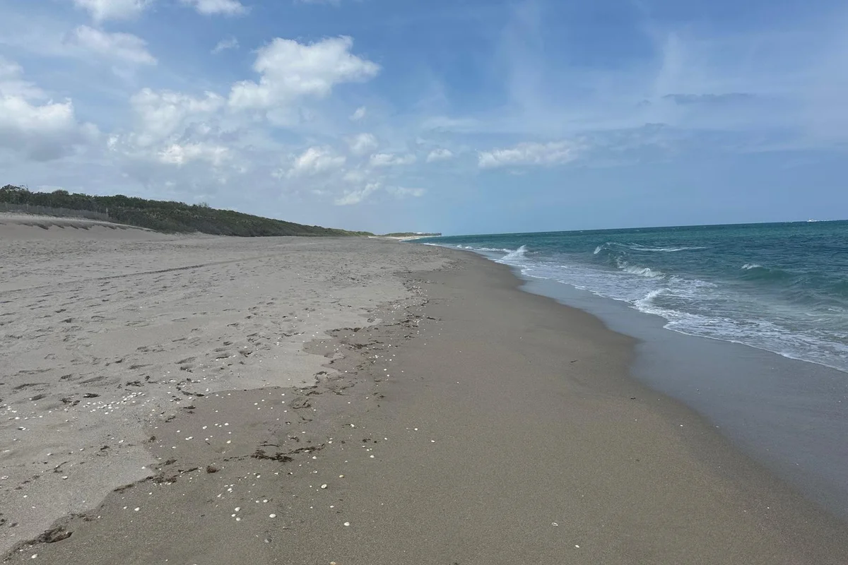 5420 N Ocean Dr #1903, Riviera Beach: photo 1 of 20