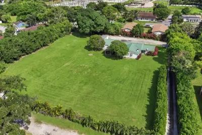 4614 Gulfstream Rd, Lake Worth: photo 1 of 6