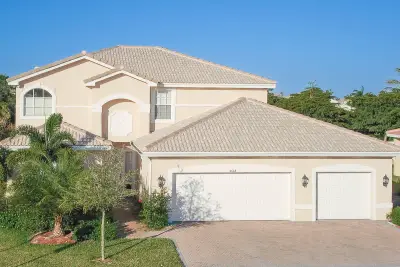 4668 SW 183rd Ave, Miramar: photo 1 of 21