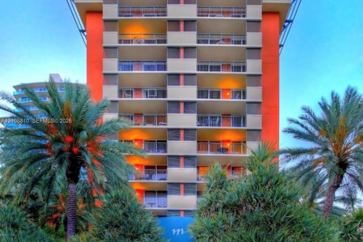 2951 S Bayshore Dr #416, Miami: photo 1 of 18