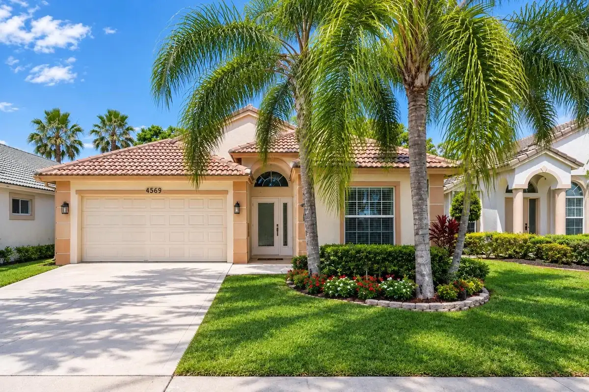 1569 Carriage Brooke Dr, Wellington: photo 1 of 9