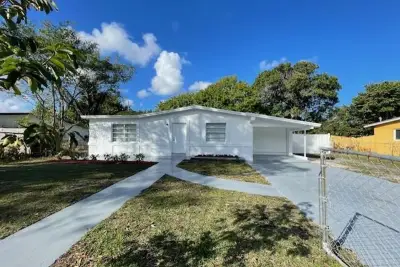 1517 NW 19th Ave, Fort Lauderdale: photo 1 of 37