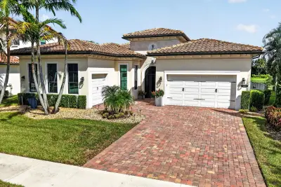 9219 Grand Prix Ln, Boynton Beach: photo 1 of 93