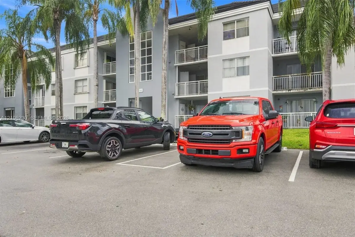 8590 SW 212th St #207, Cutler Bay: photo 1 of 22
