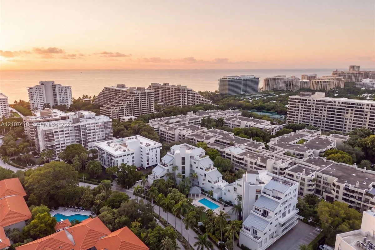 50 Ocean Lane Dr #PH601, Key Biscayne: photo 1 of 43