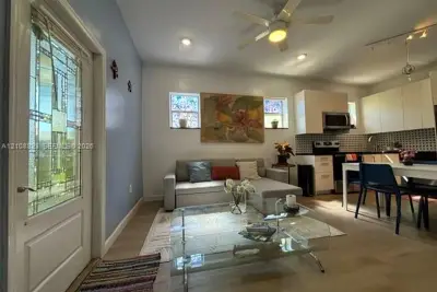 8220 NE 1st Pl #1A, Miami: photo 1 of 9