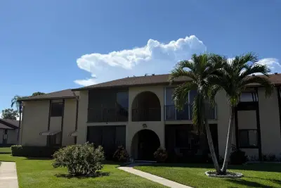 211 Pine Hov Cir #A-2, Lake Worth: photo 1 of 12