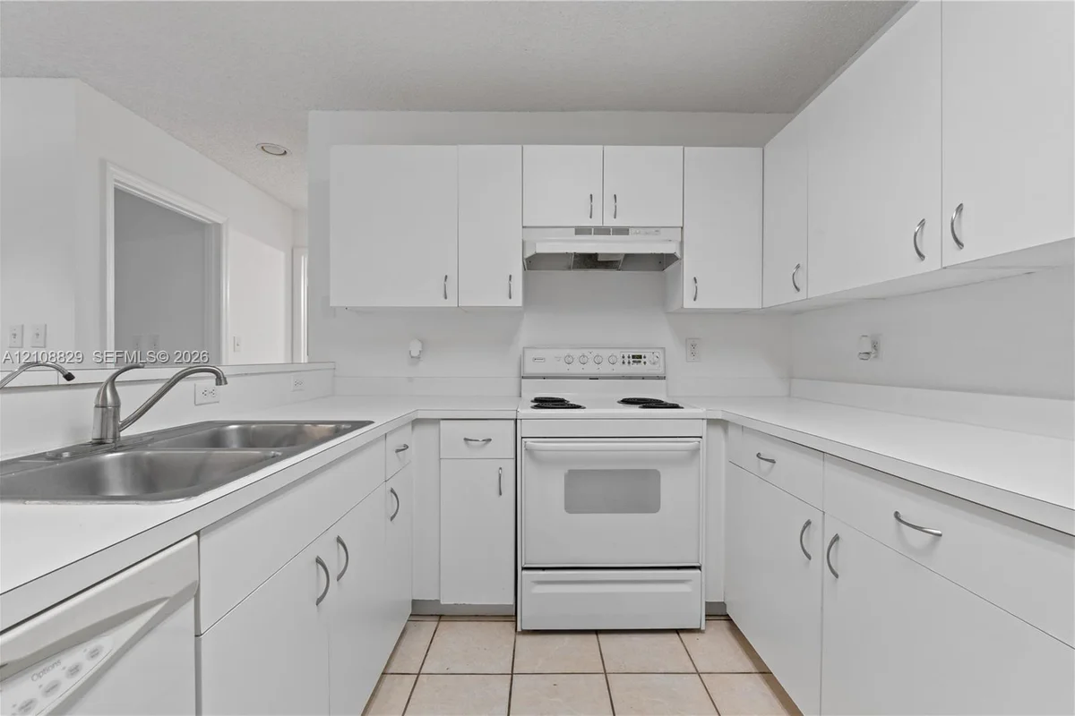 10111 W Atlantic Blvd #C3, Coral Springs: photo 1 of 26