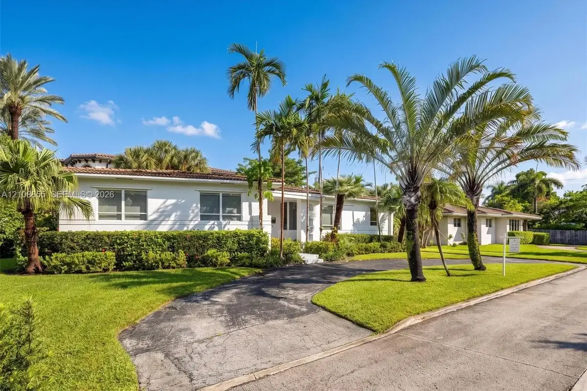 9520 E Broadview Dr, Bay Harbor Islands: photo 1 of 27