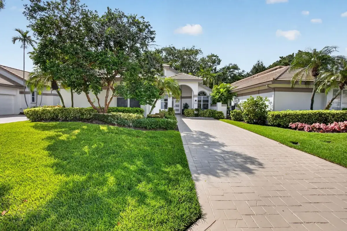 5372 NW 21st Ave, Boca Raton: photo 1 of 66