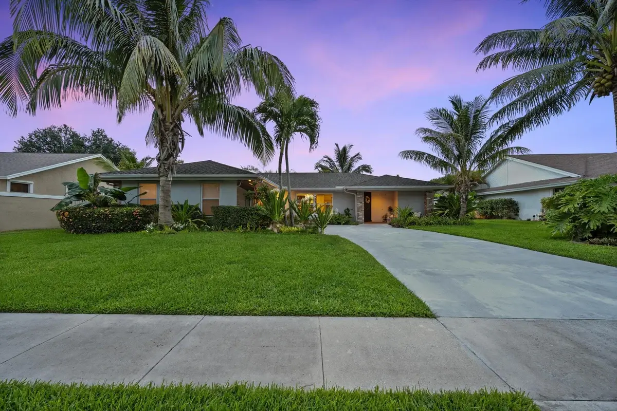 14244 Horseshoe Trace, Wellington: photo 1 of 30
