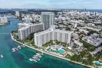 1500 Bay Rd #1234S, Miami Beach: photo 1 of 9