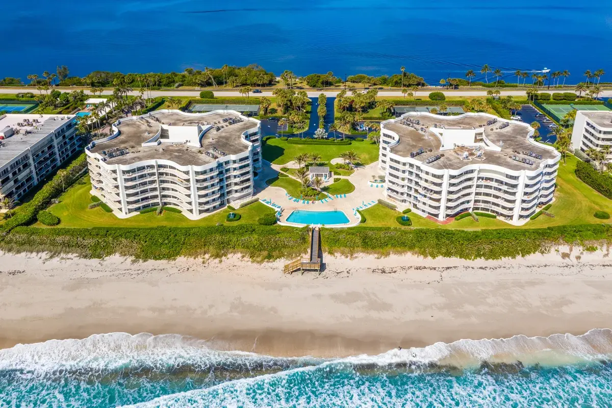 3360 S Ocean Blvd #1DI, Palm Beach: photo 1 of 43
