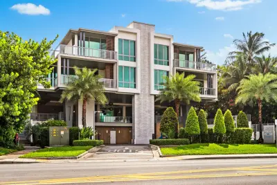 1625 S Ocean Blvd #11, Delray Beach: photo 1 of 45