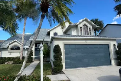 12989 Meadowbreeze Dr, Wellington: photo 1 of 39