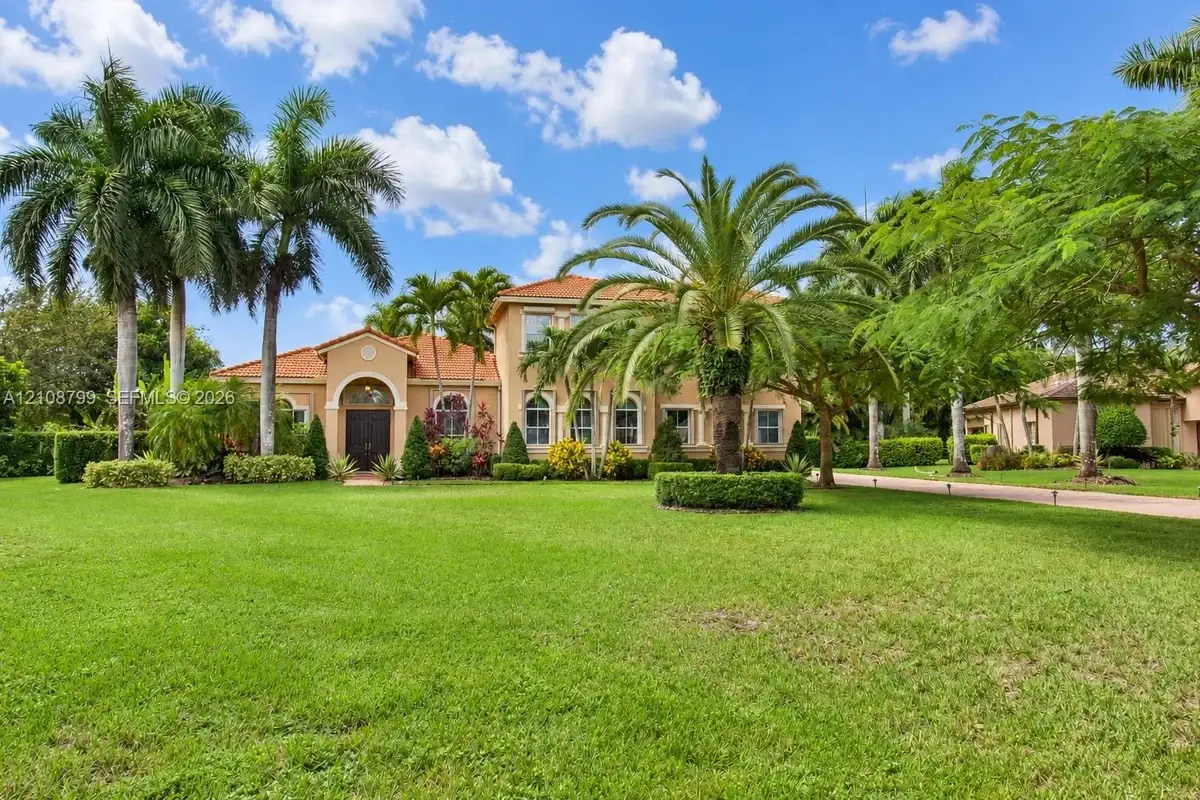 3173 SW 141st Ter, Davie: photo 1 of 52