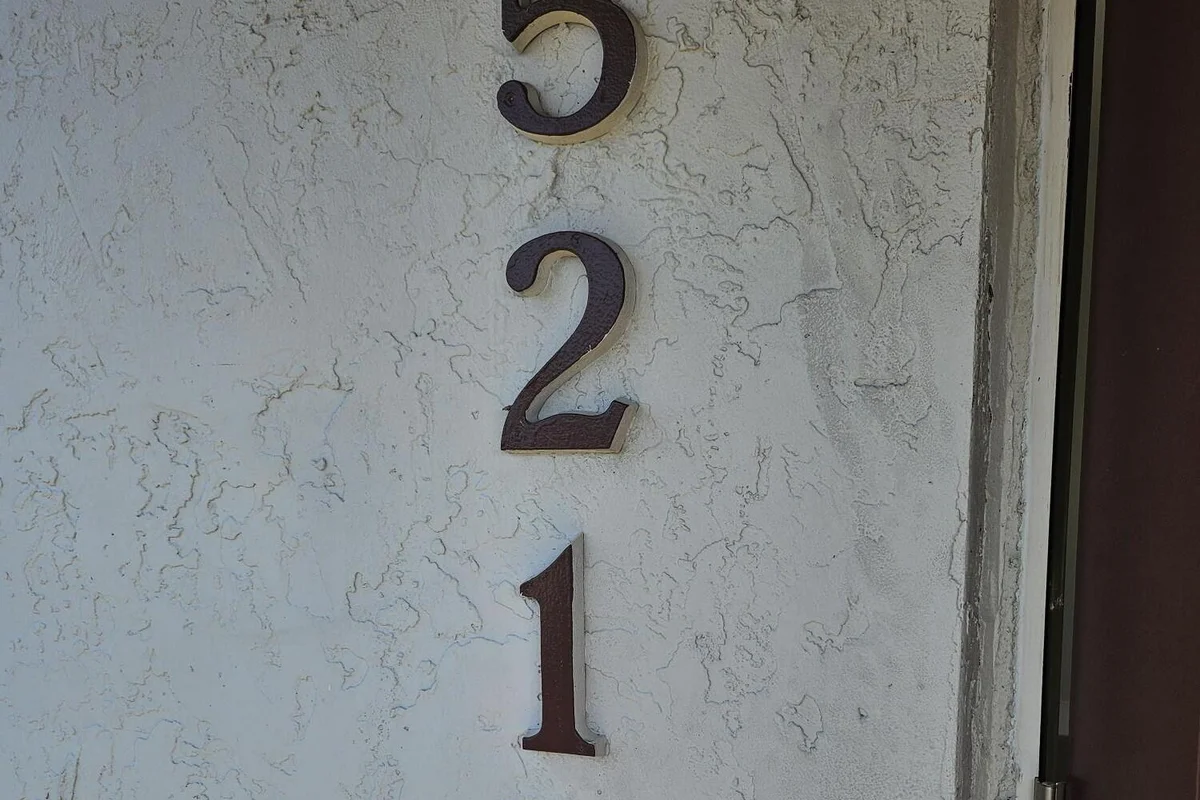 5211 Parker Ave, West Palm Beach: photo 1 of 10