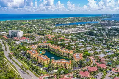 400 Uno Lago Dr #103, Juno Beach: photo 1 of 32