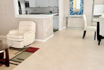 186 Tuscany C, Delray Beach: photo 1 of 17