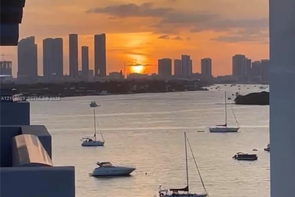 1200 West Ave #819, Miami Beach: photo 1 of 21