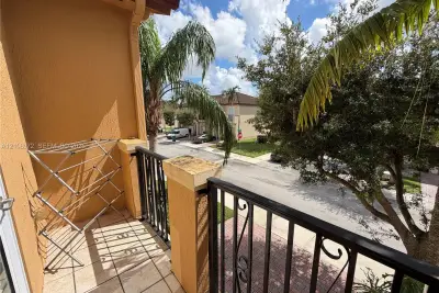 12989 SW 135th Ter, Miami: photo 1 of 1