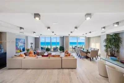 125 Ocean Dr #U-0501, Miami Beach: photo 1 of 32