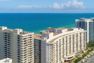 6039 Collins Ave #715, Miami Beach: photo 1 of 25