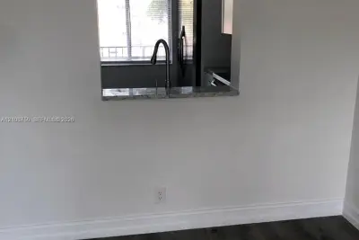 8550 N Sherman Cir #306, Miramar: photo 1 of 6