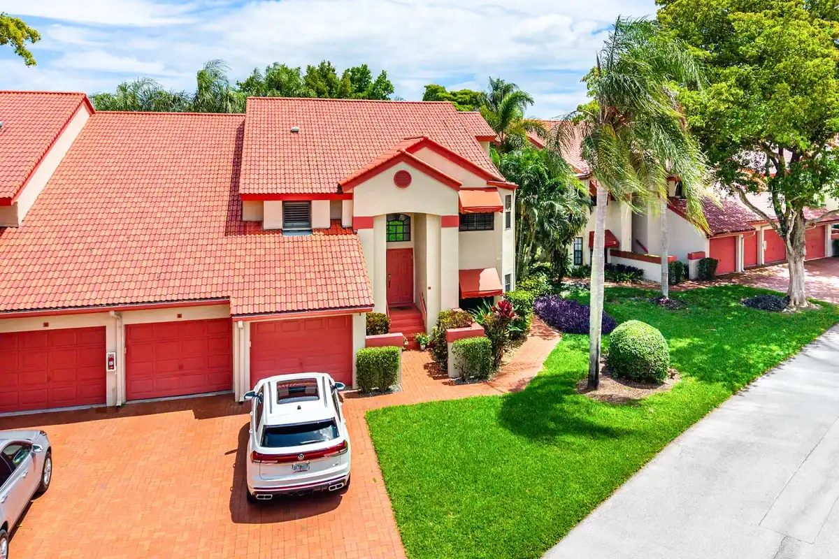 7685 Lexington Club Blvd #B, Delray Beach: photo 1 of 42