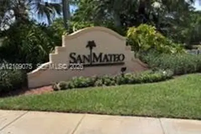 2319 Pasadena Way, Weston: photo 1 of 11