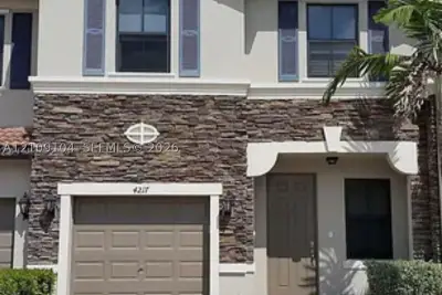 4217 SW 164th Ct, Miami: photo 1 of 11