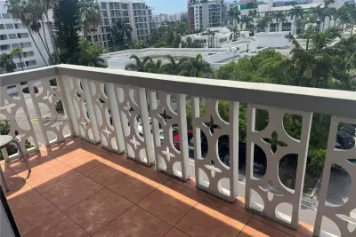 9700 E Bay Harbor Dr #512, Bay Harbor Islands: photo 1 of 17